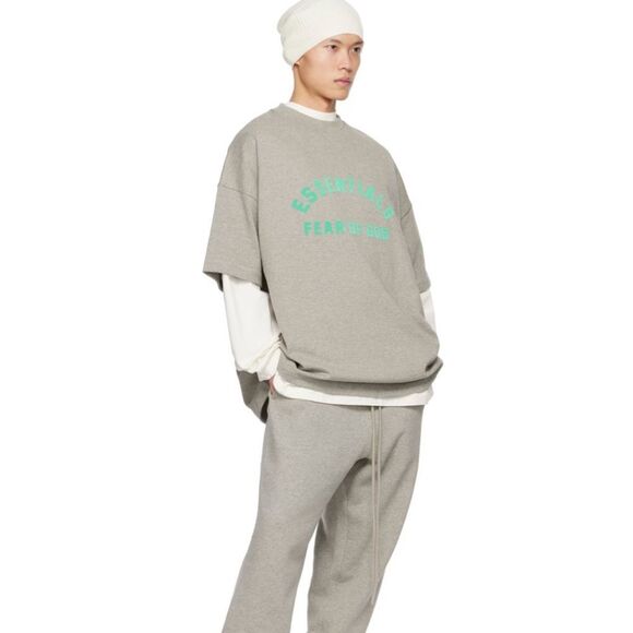 Fear of God Essentials Heavy Dark Heather Oatmeal/Teal Print T-Shirt FOG Bag - Picture 2 of 7